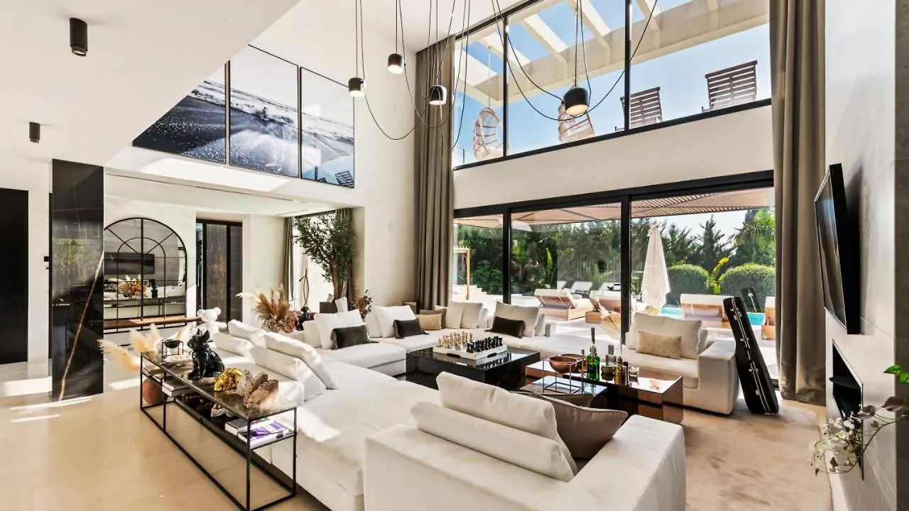 Villa Marielle, Nueva Andalucia, Marbella 0*,